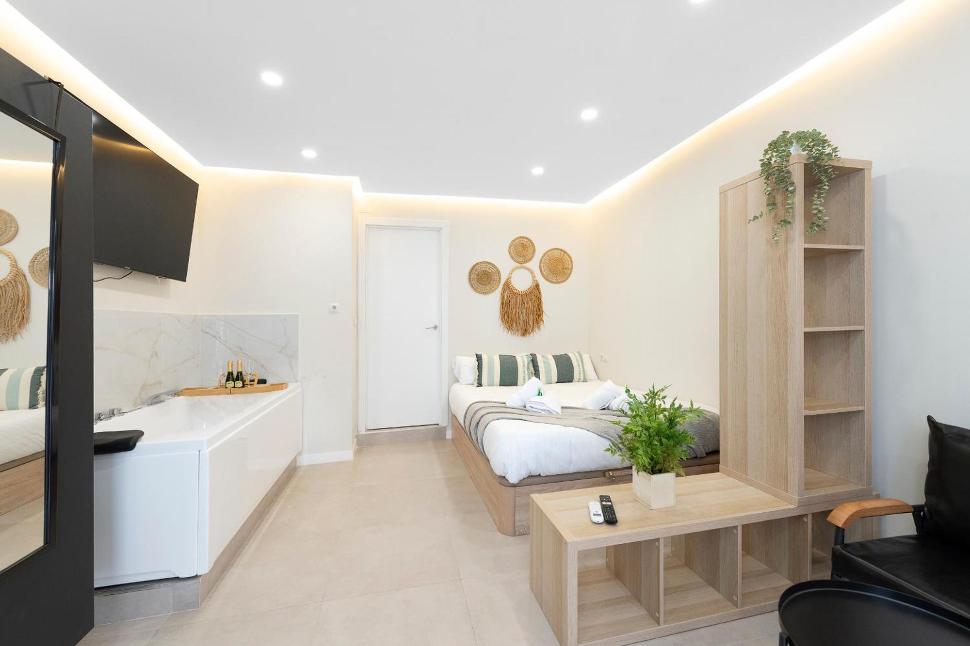 Exclusive Apartment Jacuzzi มาลากา ภายนอก รูปภาพ