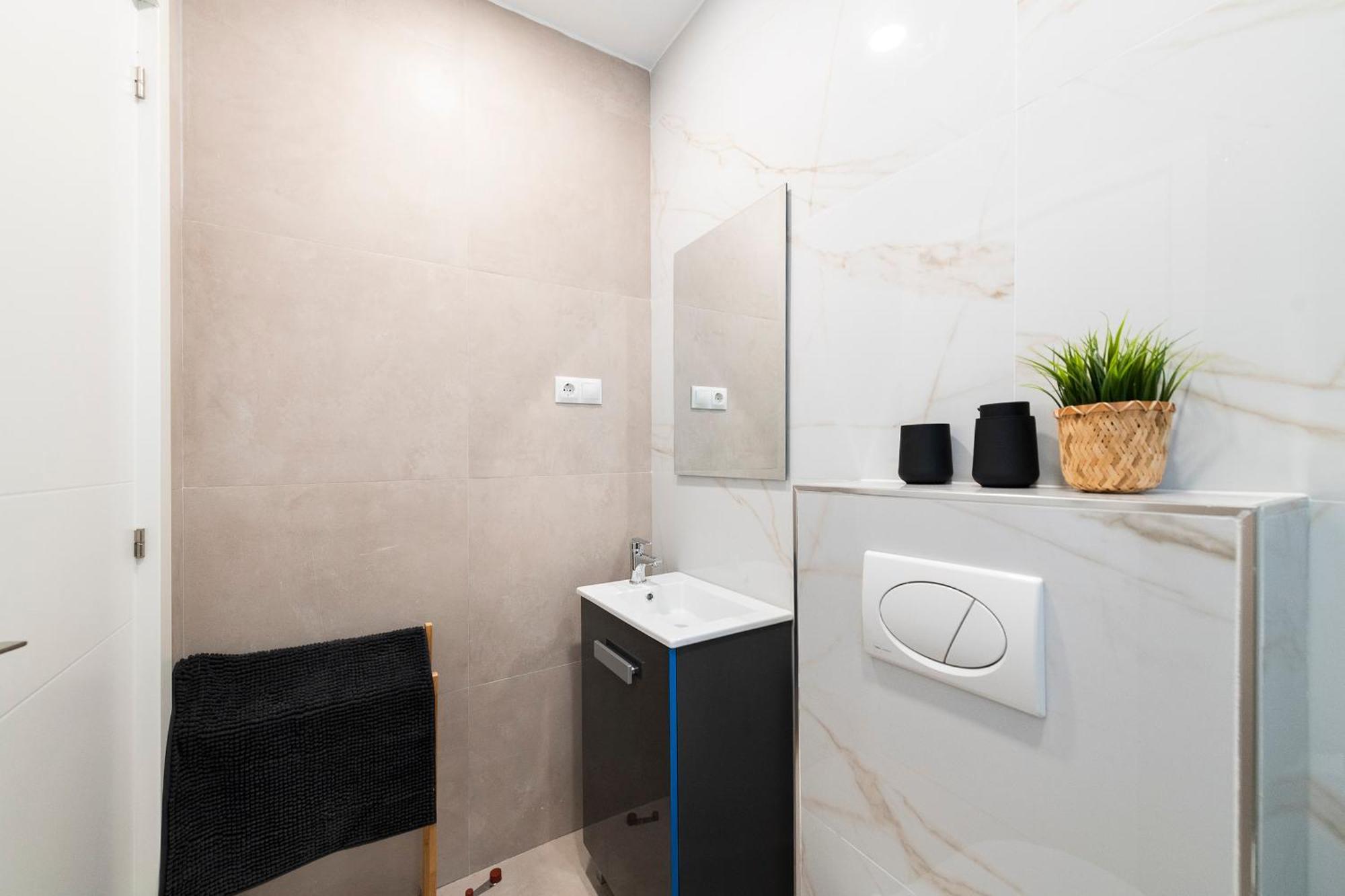Exclusive Apartment Jacuzzi มาลากา ภายนอก รูปภาพ